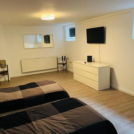 Haus Monteurwohnung In Maschen Horst 160qm 4 Scchlafzimmer * 西维陶尔